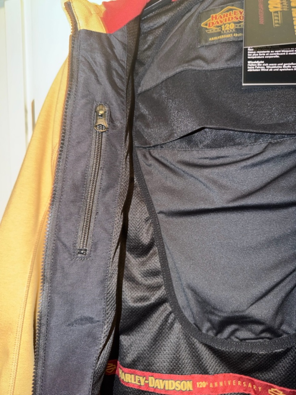 Harley-Davidson Women’s Two-Tone Hooded Jacket Black Beige Tan with Red Lining - Picture 5 of 13
